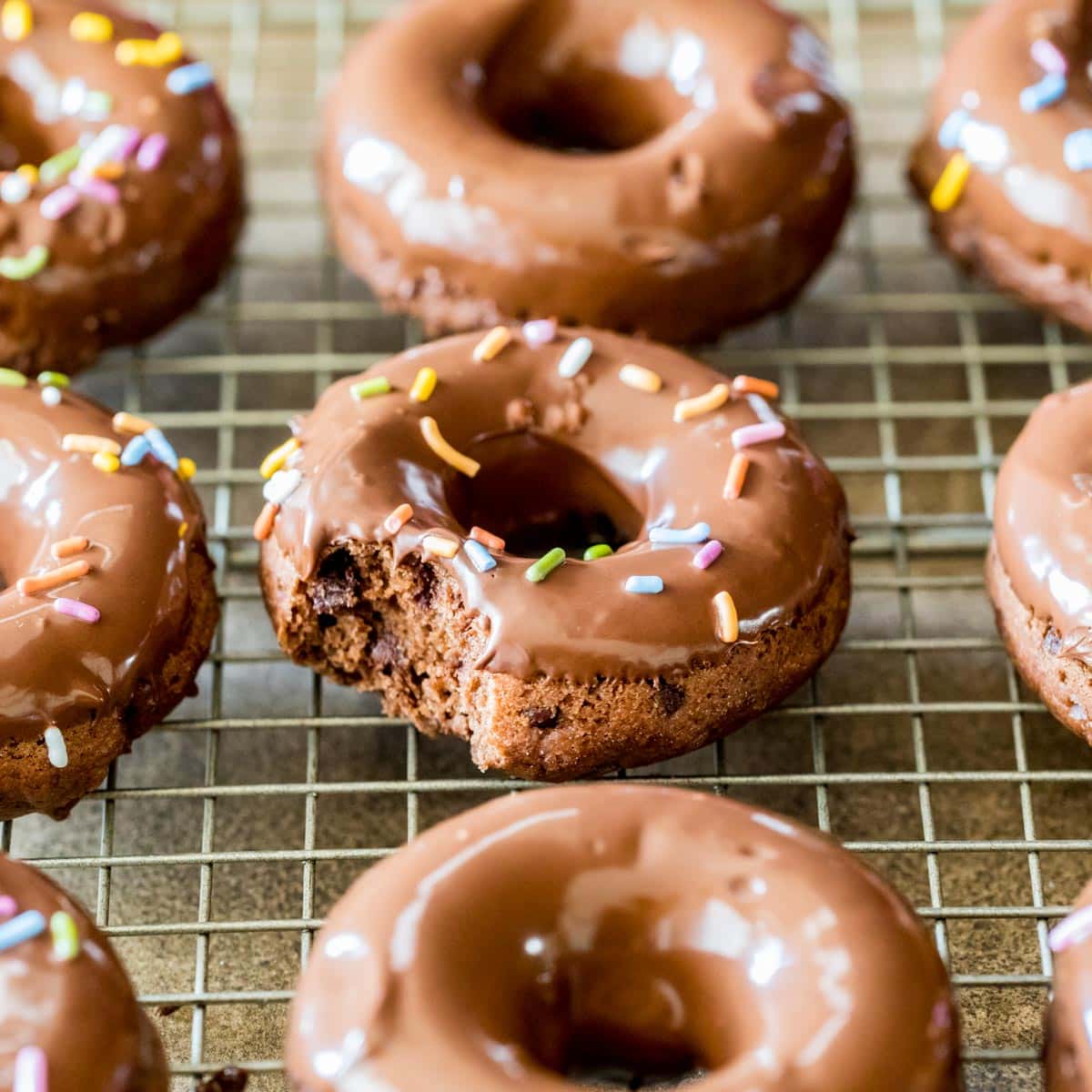 Baked Chocolate Donuts Sugar Spun Run Tasty Made Simple