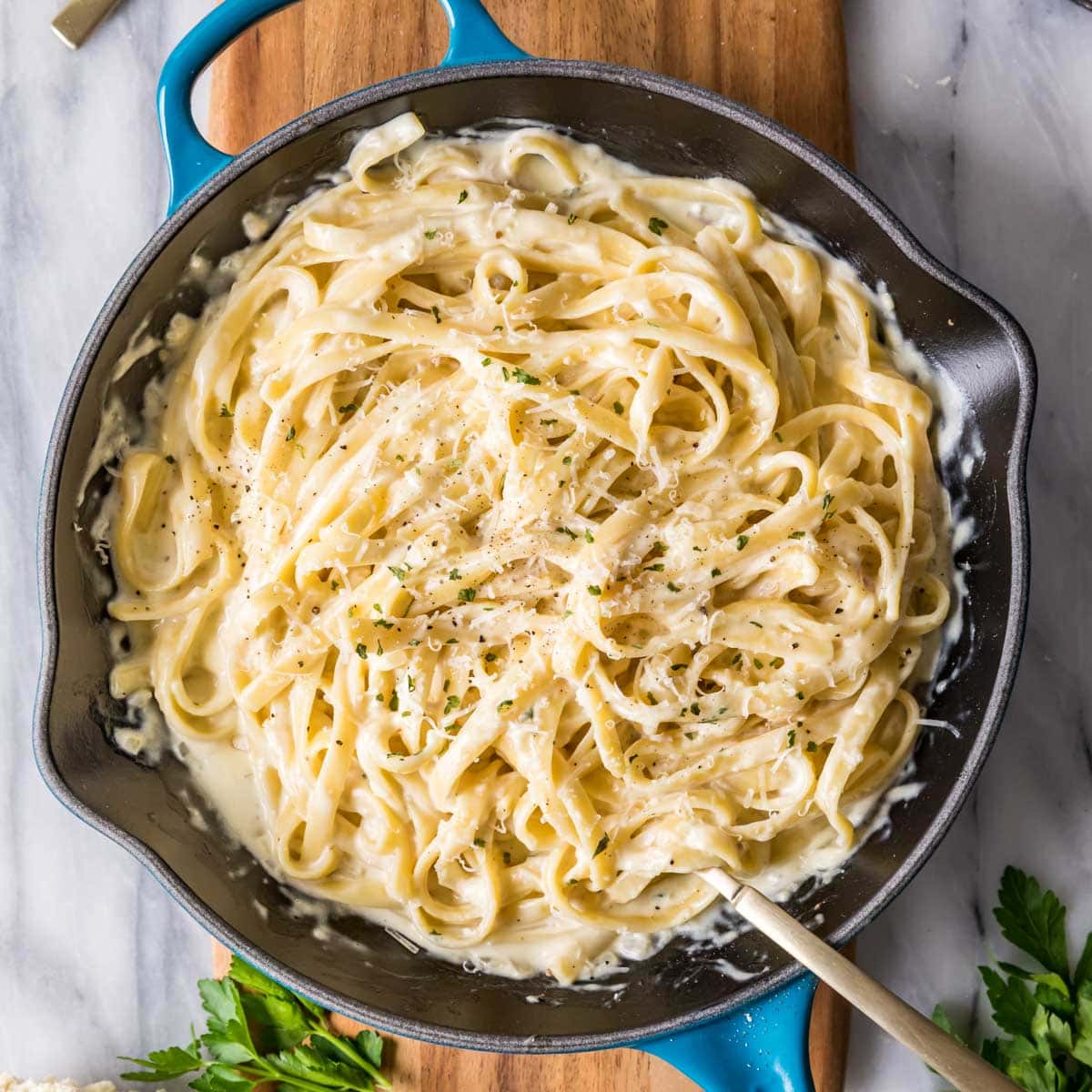 alfredo-sauce-recipe-sugar-spun-run