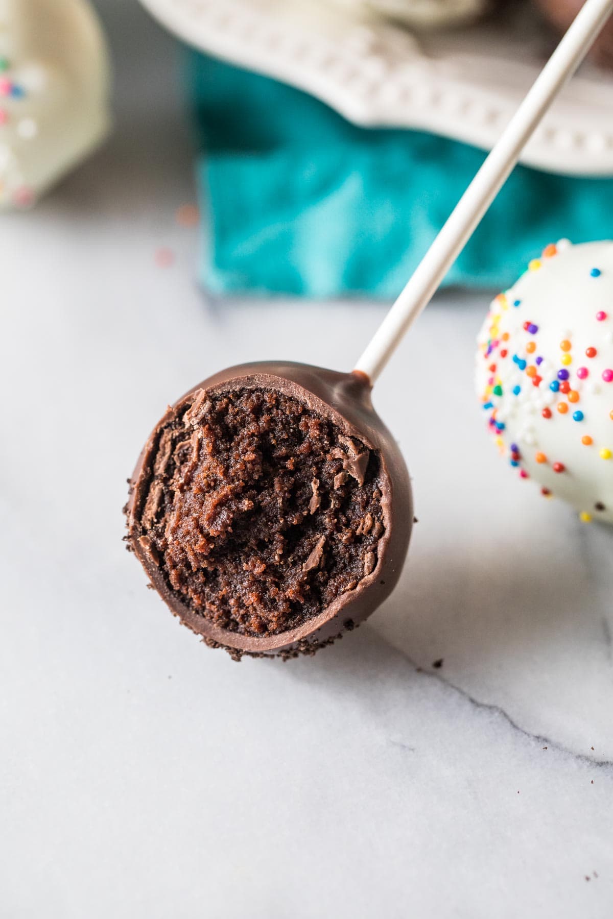 Chocolate Cake Pops - Rich And Delish