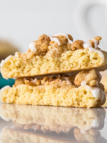 Cross section of coffee cake cookies stacked on top of each other.