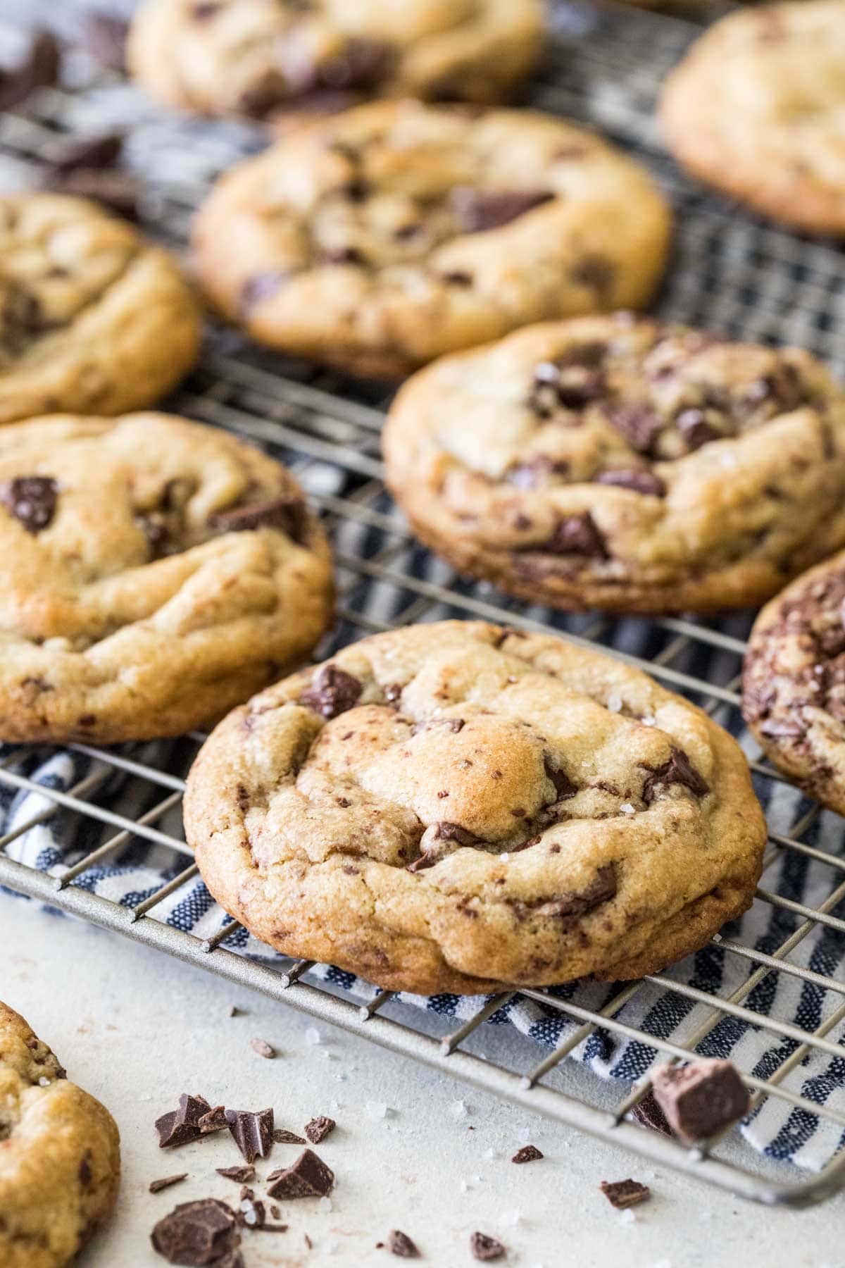 Big Thick Chocolate Chip Cookies - Sugar Spun Run