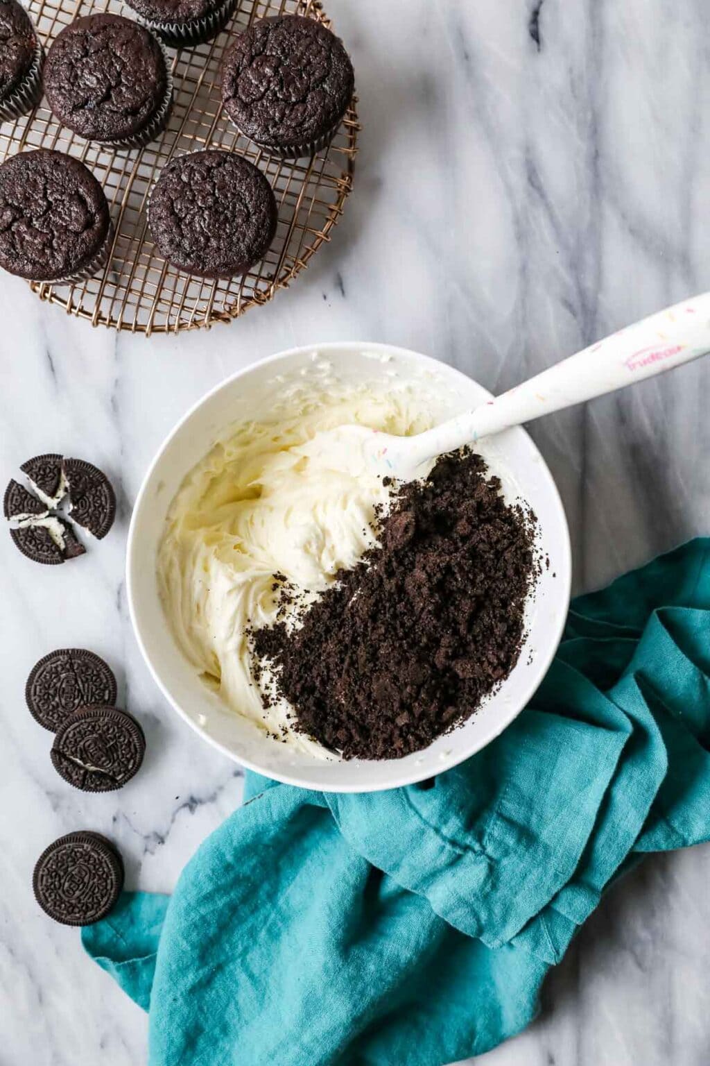 Oreo Frosting - Sugar Spun Run