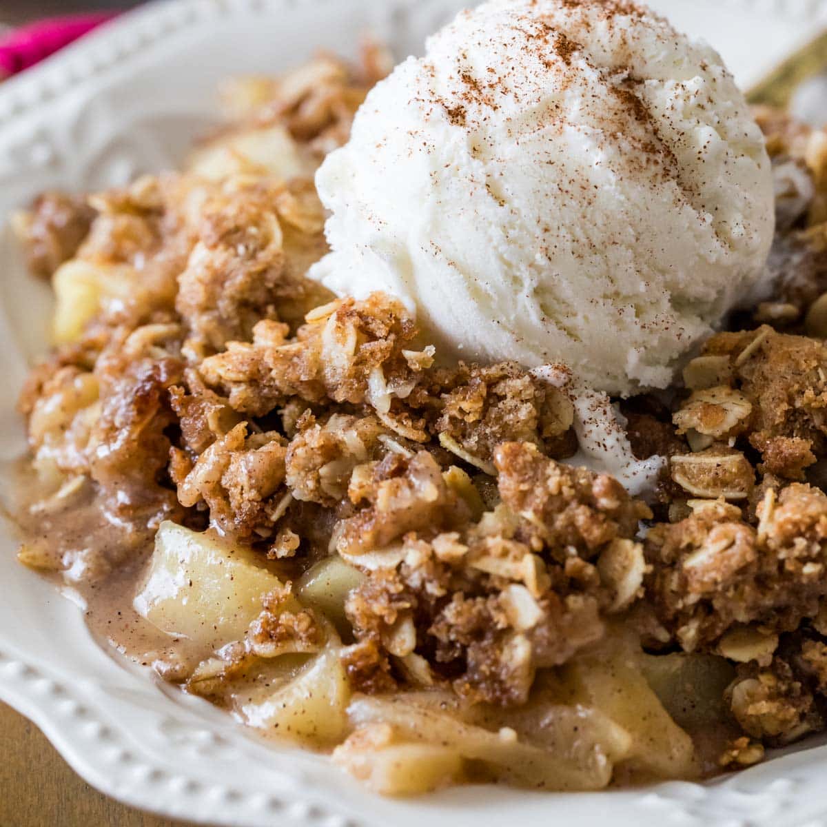 Apple Crisp Recipe - Sugar Spun Run