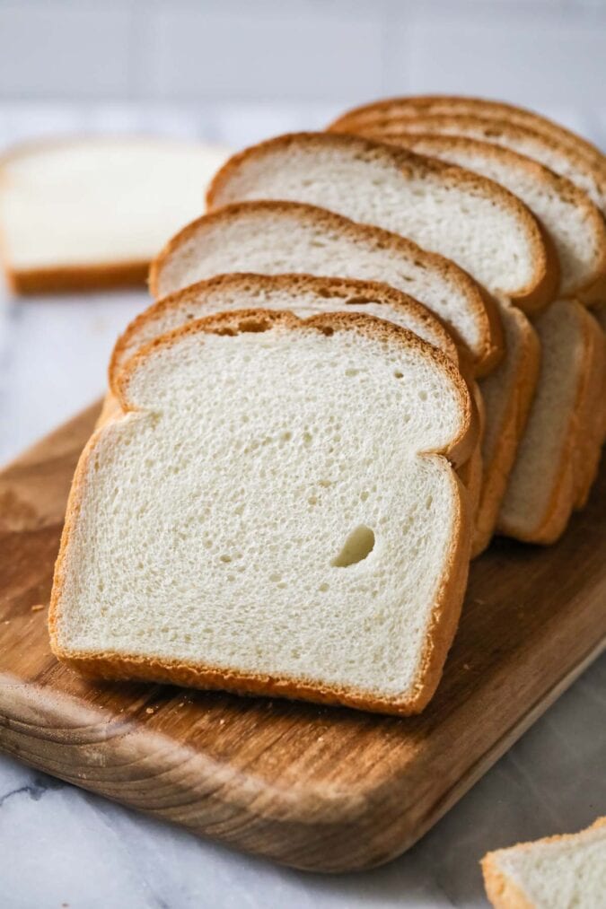 How to Make Bread Cubes for Stuffing - Sugar Spun Run